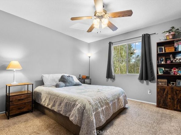 7422 Longstreet Lane, Fontana CA 92336