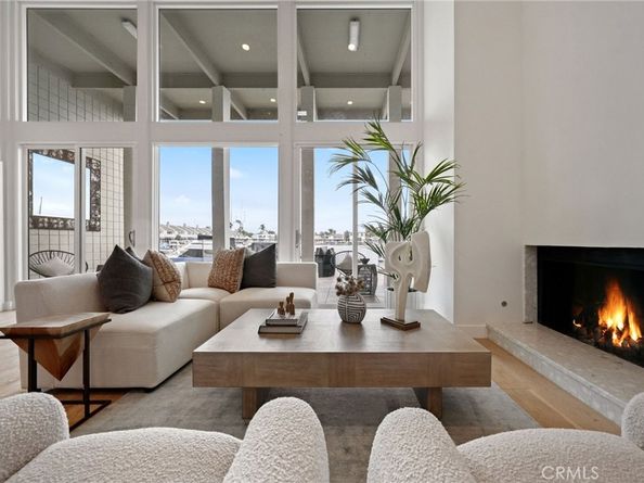 16449 Wimbledon Lane, Huntington Beach CA 92649