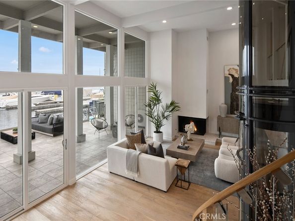 16449 Wimbledon Lane, Huntington Beach CA 92649