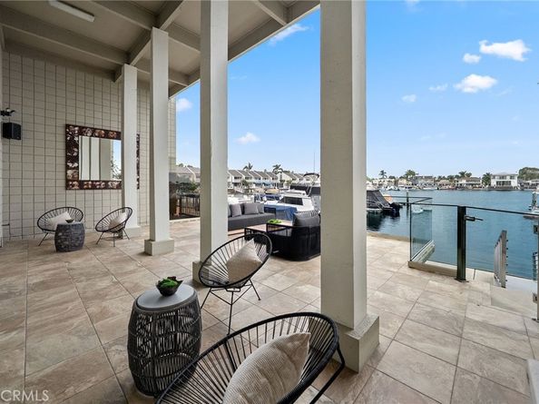 16449 Wimbledon Lane, Huntington Beach CA 92649