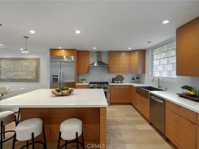 16449 Wimbledon Lane, Huntington Beach CA 92649