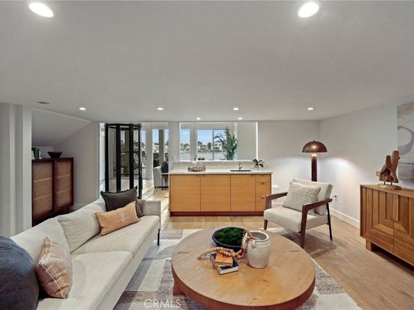 16449 Wimbledon Lane, Huntington Beach CA 92649