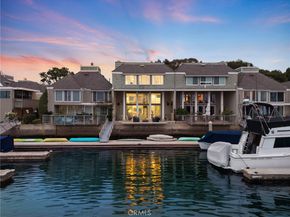 16449 Wimbledon Lane, Huntington Beach CA 92649
