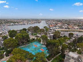 16449 Wimbledon Lane, Huntington Beach CA 92649