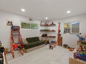 2901 Royal Palm Drive, Costa Mesa CA 92626
