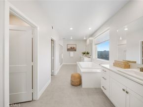 671 Pelion, Lake Forest CA 92630