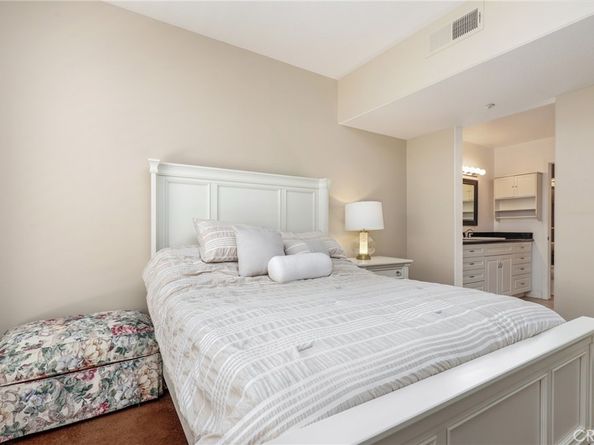 2960 Champion Way 1208, Tustin CA 92782