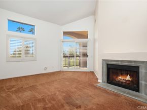 2960 Champion Way 1208, Tustin CA 92782