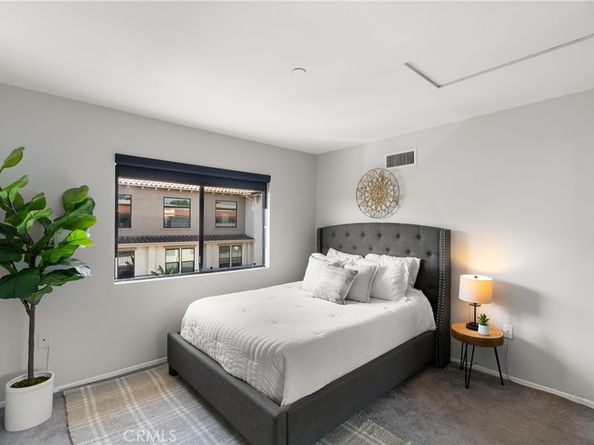 18900 Delaware Street 48, Huntington Beach CA 92648