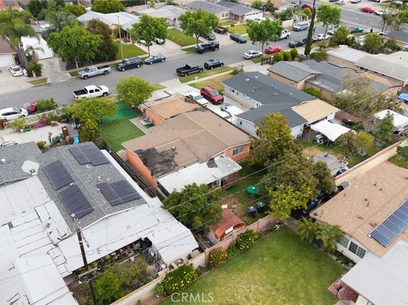 526 Nottingham Avenue, Santa Ana CA 92703