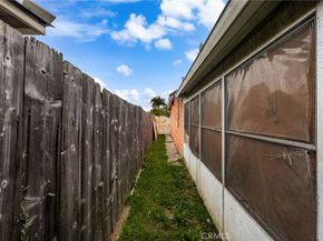526 Nottingham Avenue, Santa Ana CA 92703