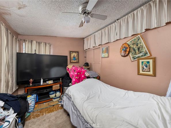526 Nottingham Avenue, Santa Ana CA 92703