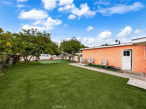 526 Nottingham Avenue, Santa Ana CA 92703