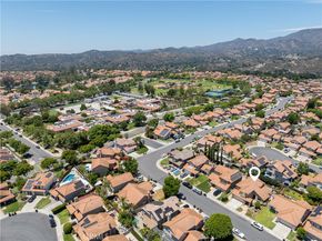 9 Calle Larspur, Rancho Santa Margarita CA 92688