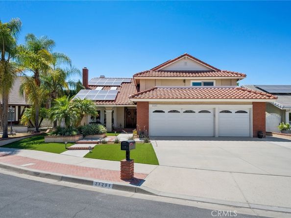 21291 Calle Recreo, Lake Forest CA 92630