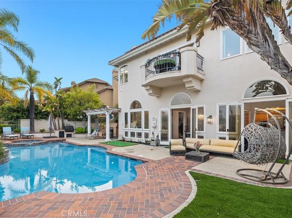 6 Sawmill, Rancho Santa Margarita CA 92679