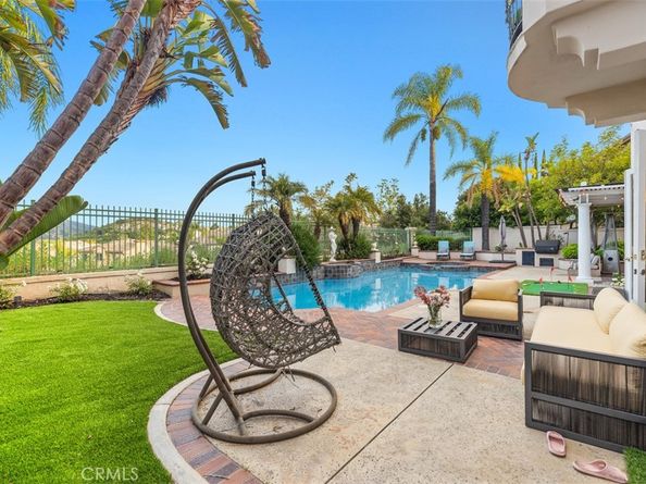 6 Sawmill, Rancho Santa Margarita CA 92679