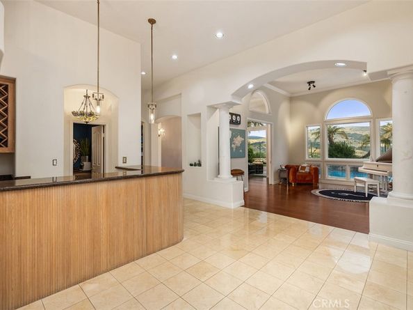 6 Sawmill, Rancho Santa Margarita CA 92679