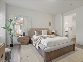 31 Poppy 50, Irvine CA 92618