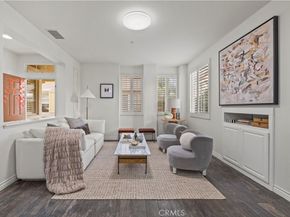 31 Poppy 50, Irvine CA 92618