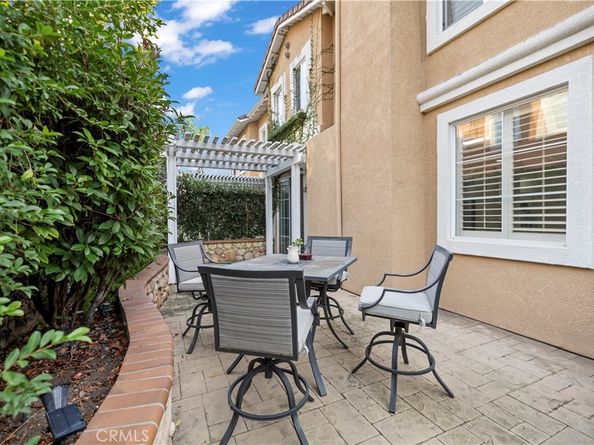 31 Poppy 50, Irvine CA 92618