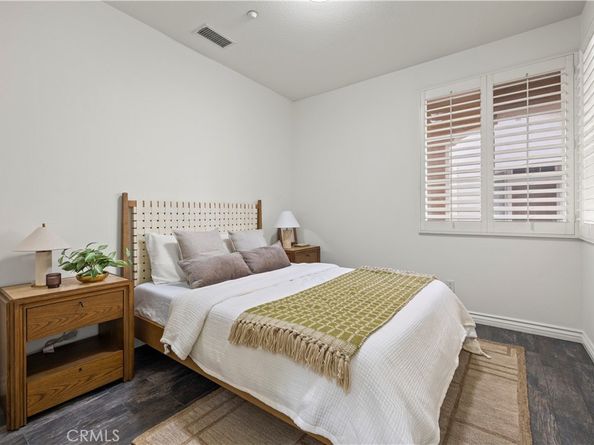 31 Poppy 50, Irvine CA 92618