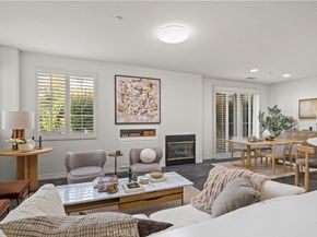 31 Poppy 50, Irvine CA 92618