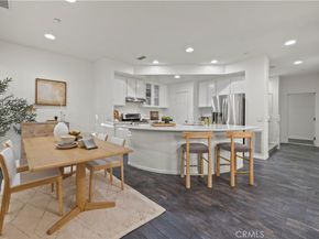 31 Poppy 50, Irvine CA 92618