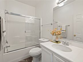 31 Poppy 50, Irvine CA 92618