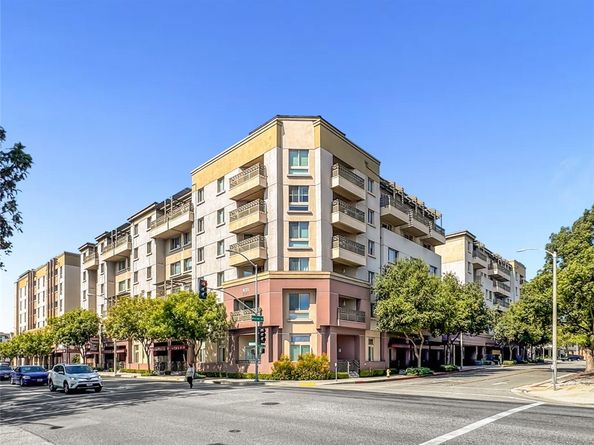 931 E Walnut Street 607, Pasadena CA 91106