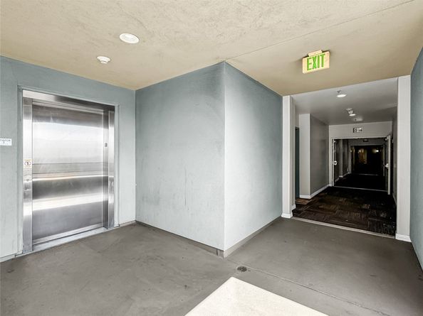 931 E Walnut Street 607, Pasadena CA 91106