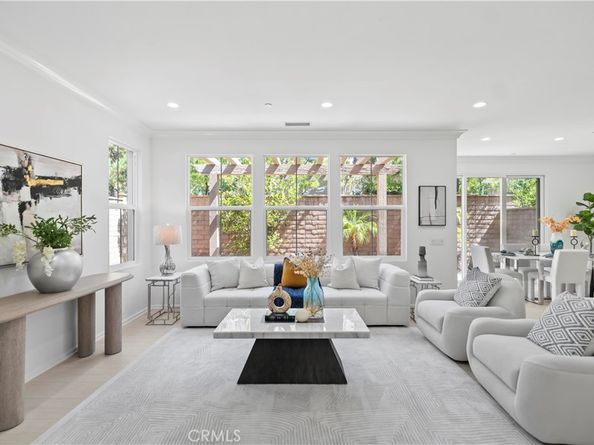157 Rodeo, Irvine CA 92602