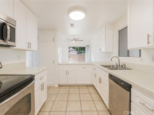 7921 Nomad Circle, Huntington Beach CA 92648