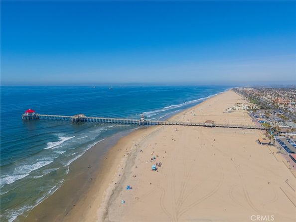7921 Nomad Circle, Huntington Beach CA 92648