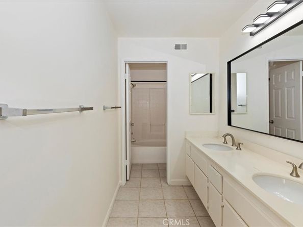 27 Tierra Plano, Rancho Santa Margarita CA 92688