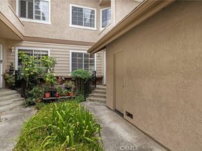 24404 Eastview Road 90, Laguna Hills CA 92653