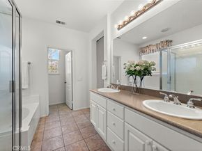 81 Mercantile Way, Ladera Ranch CA 92694