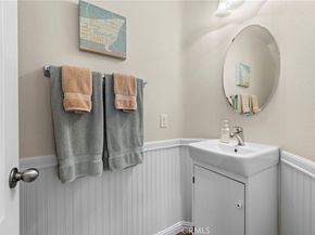 81 Mercantile Way, Ladera Ranch CA 92694