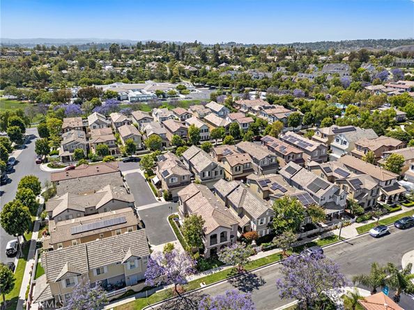 81 Mercantile Way, Ladera Ranch CA 92694