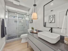 20 Flores, Lake Forest CA 92610