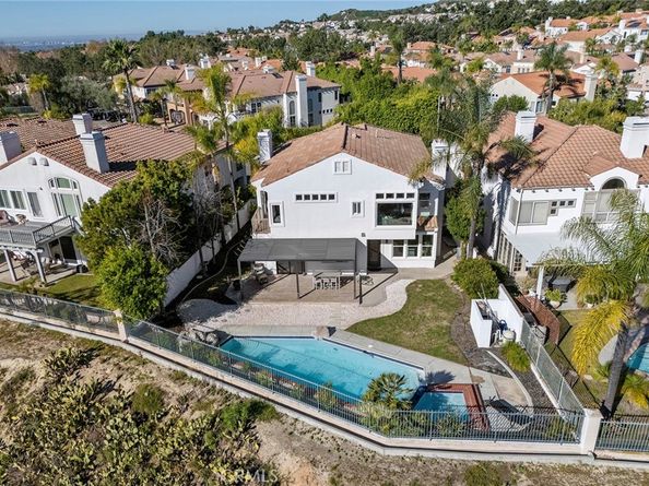 20 Flores, Lake Forest CA 92610