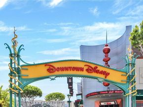 1781 E Warrenton, Anaheim CA 92805