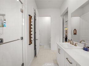 129 Carlow, Irvine CA 92618