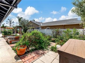 9172 Carrolltown Drive, Huntington Beach CA 92646