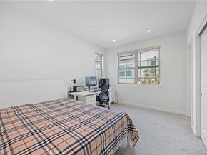 112 Sunnyside, Irvine CA 92618