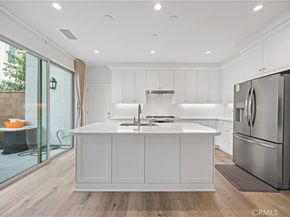 112 Sunnyside, Irvine CA 92618