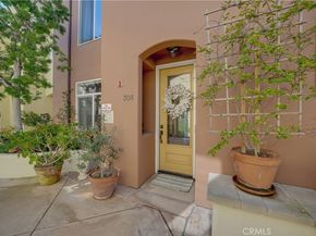 308 5th Street, Huntington Beach CA 92648