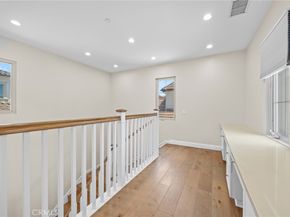 61 Bloomington, Irvine CA 92620