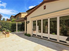 22 Shadybend, Irvine CA 92602