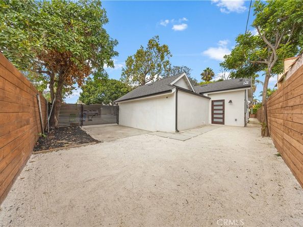 2203 Pelham Avenue, Los Angeles CA 90064